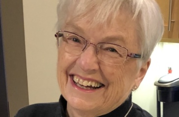 Elaine cougler headshot